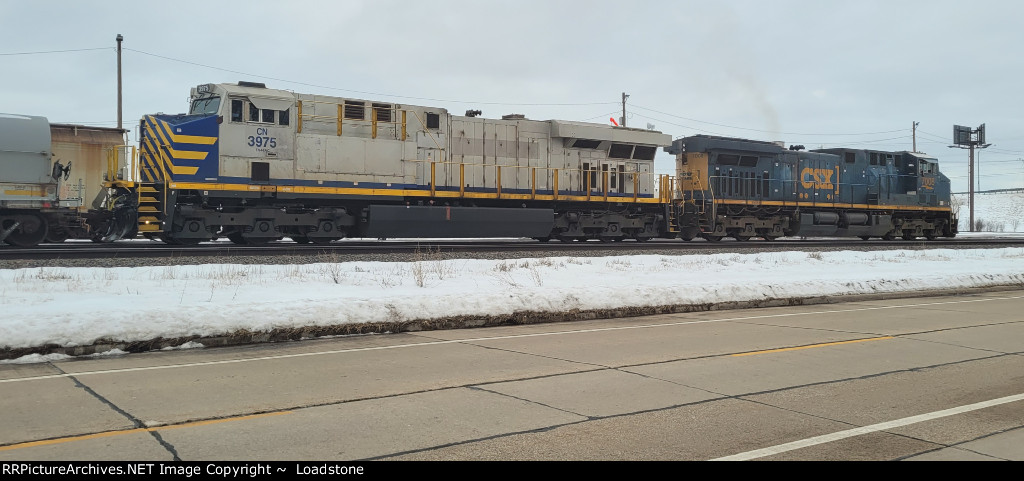 CN 3875 CSX 7008